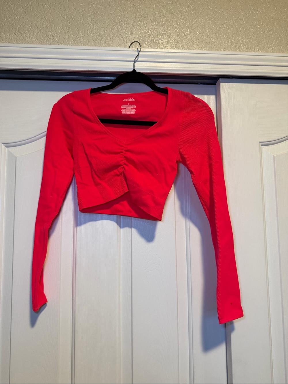 wild fable Red Long Sleeve Ruched Crop Top